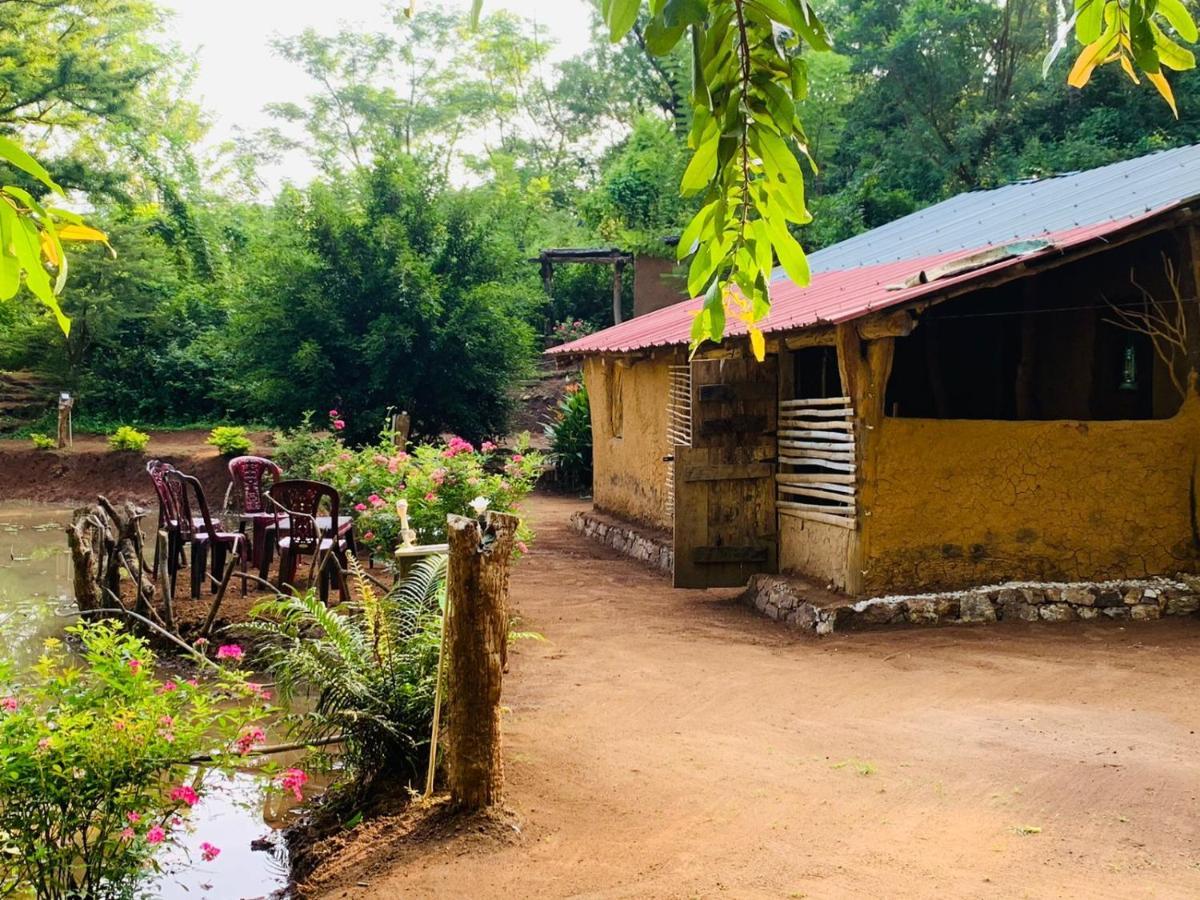 Eco Lodge Meemure & Adventure Park Mimure Esterno foto